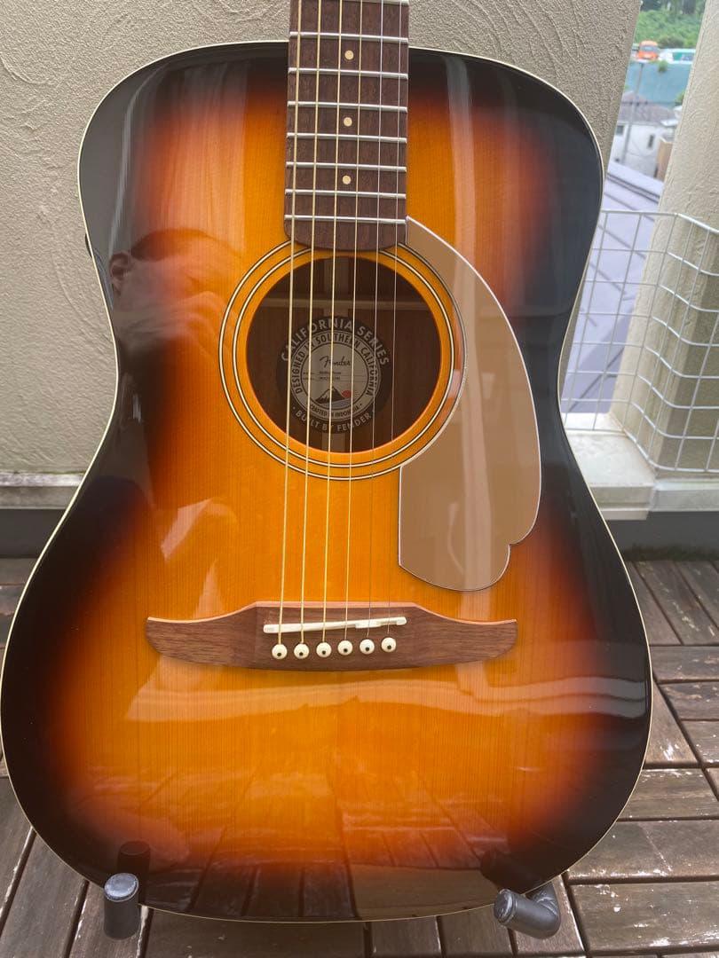 Fender MALIBU Player(フェンダー マリブ プレイヤー)