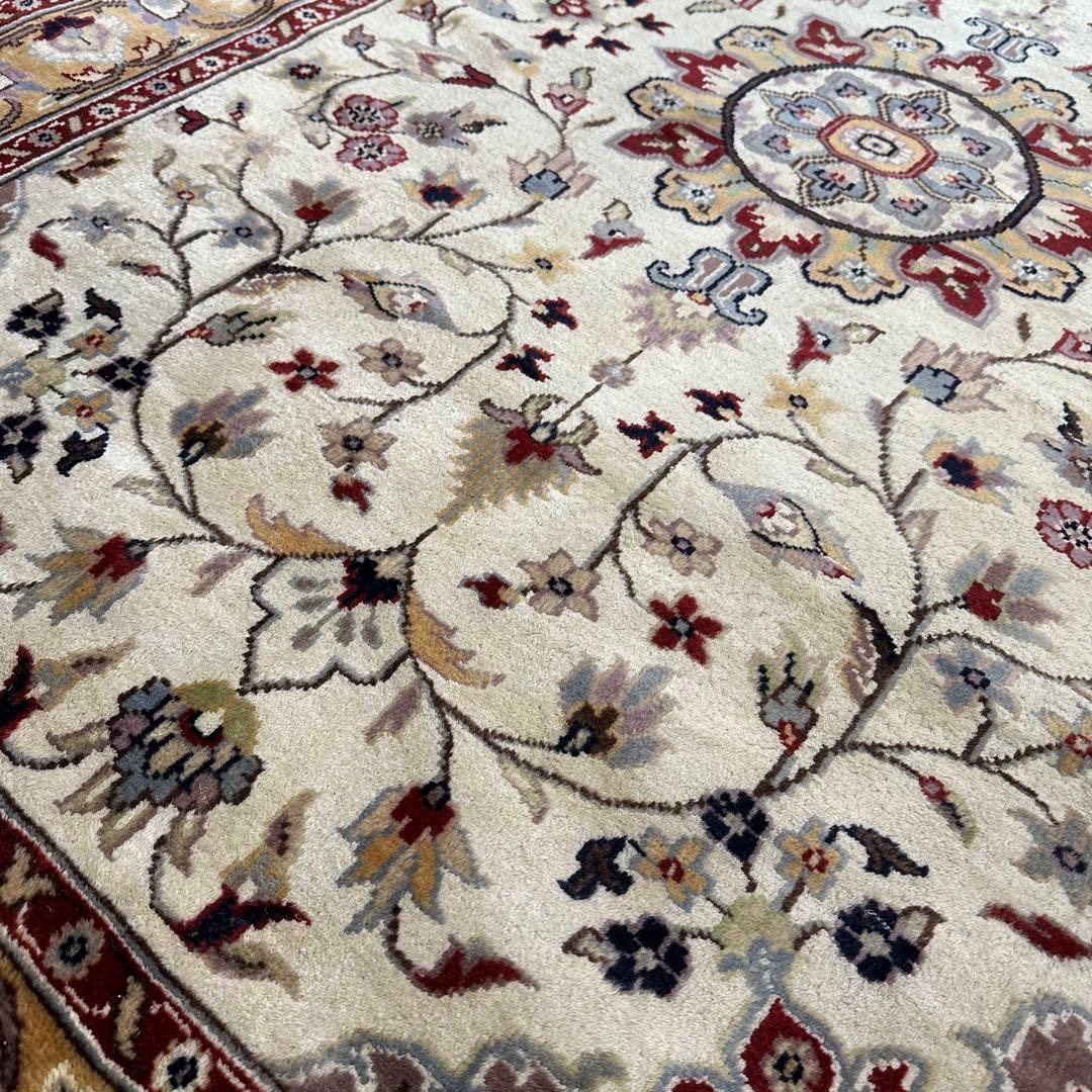 【新品未使用】絨毯　パキスタン産　パキスタン絨毯　シルク　ウール　グラデーション