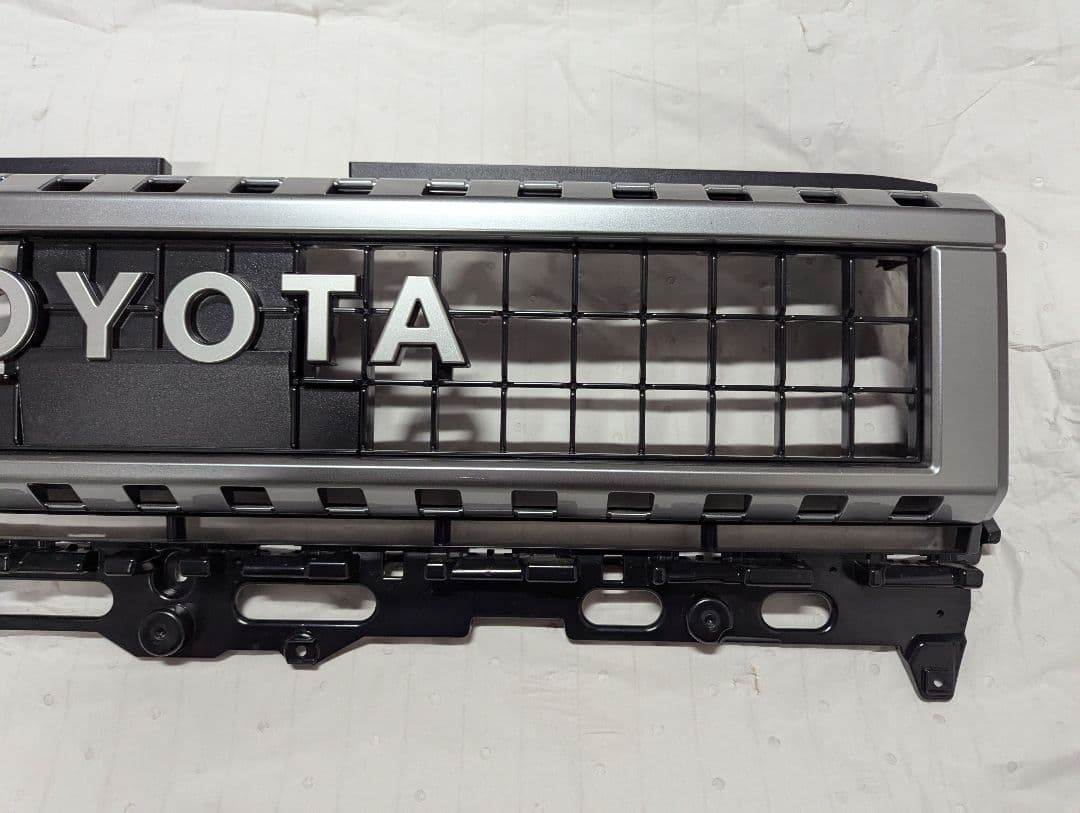 ランクル250vx ラジエーターグリル