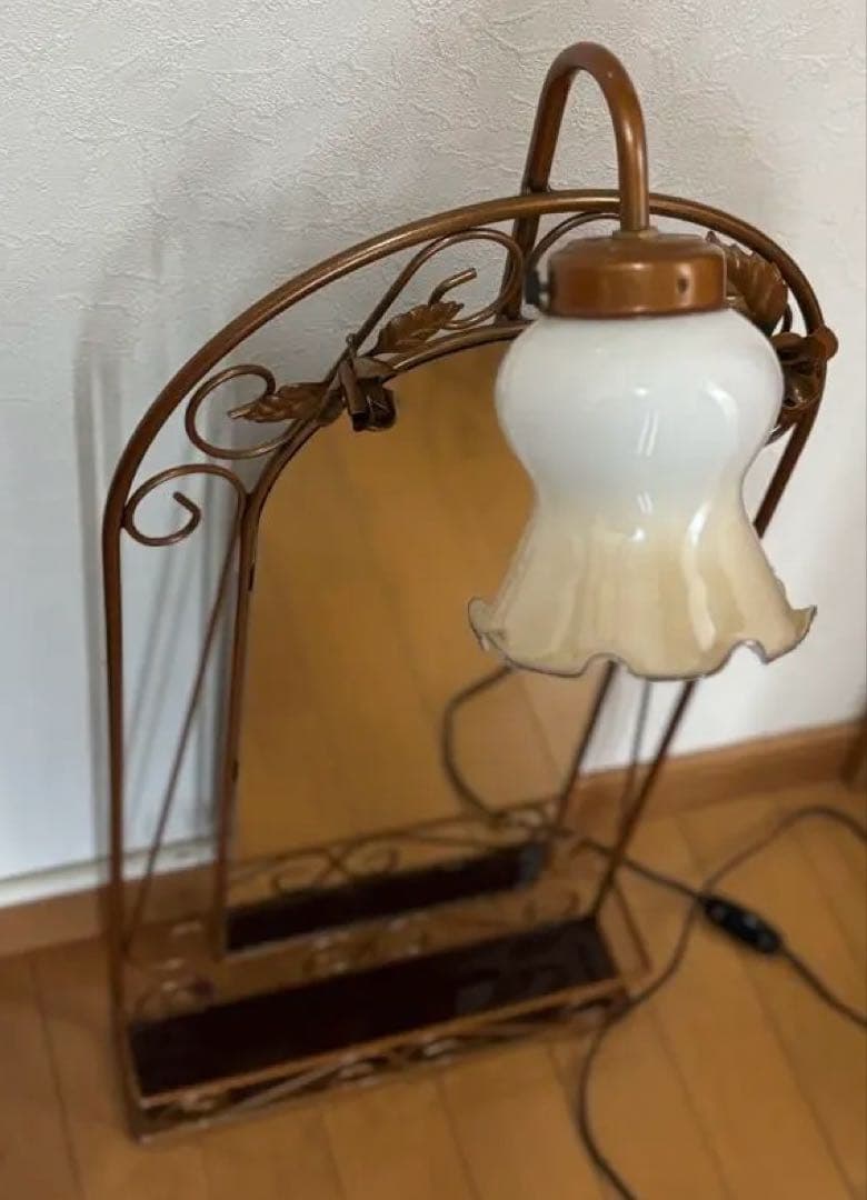 アンティーク調 照明付き ウォールミラー アイアンフレーム