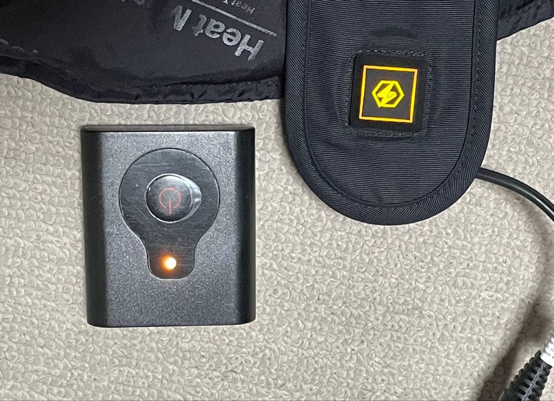 ヒートマスター　電熱ジャケット(リモコン付) Mサイズ　3.5A