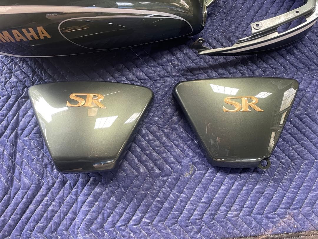 ヤマハ　YAMAHA sr400 35th 外装セット