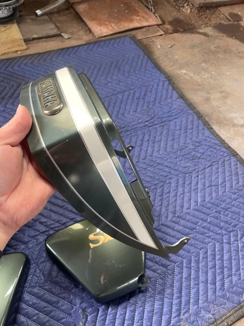 ヤマハ　YAMAHA sr400 35th 外装セット