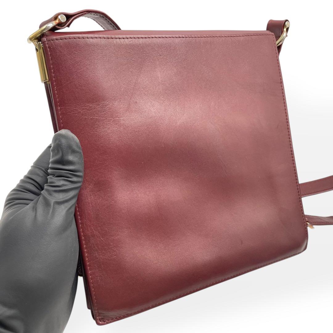 美品　Cartier カルティエ マストライン ショルダーバッグ　ボルドー