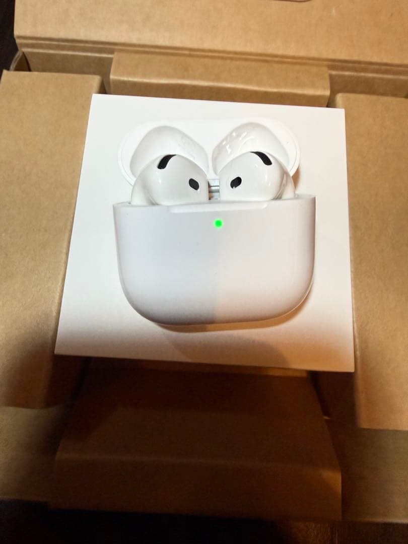 AirPods 4 本体 アクティブノイズキャンセリング搭載モデル