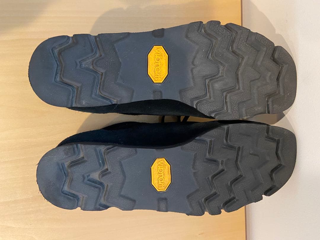 靴 CLARKS WallabeeGTX