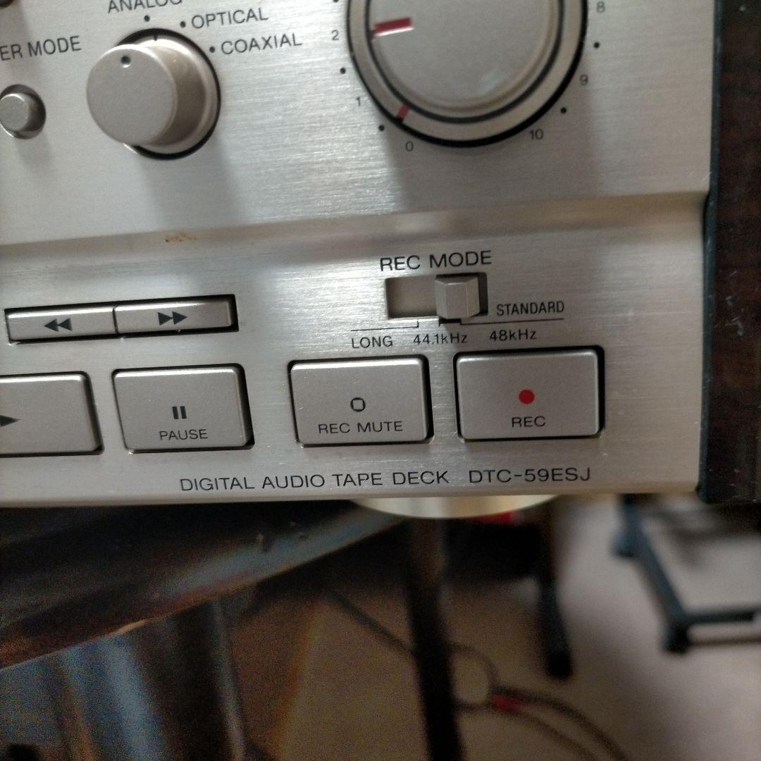 値下げ SONY デジタルオーディオテープデッキ DTC-59ESJ