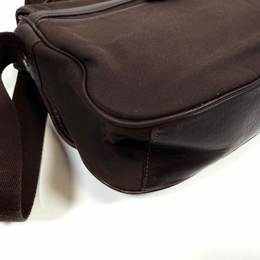 【美品】土屋鞄　ショルダーバッグ　タブラ　ターンロック　ダークブラウン　メンズ