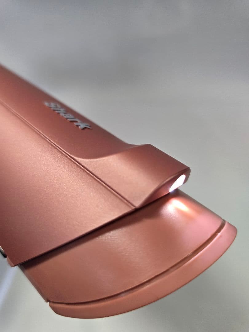 Shark EVOPOWER DX 充電式ハンディクリーナー　WV515JOR