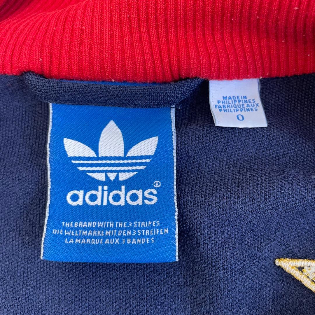 EV68《バイエルンミュンヘン》アディダス　トラックジャケット　刺繡ロゴ