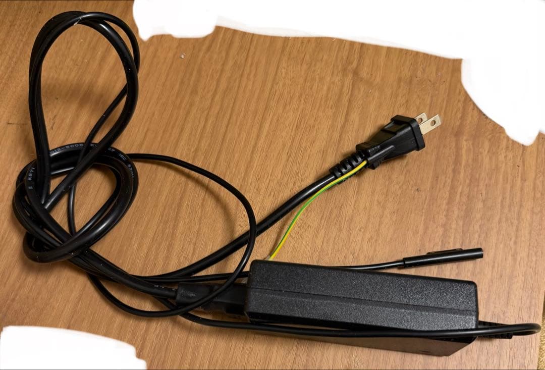 【美品】Surface Go 2＋タイプカバー＋USBハブ