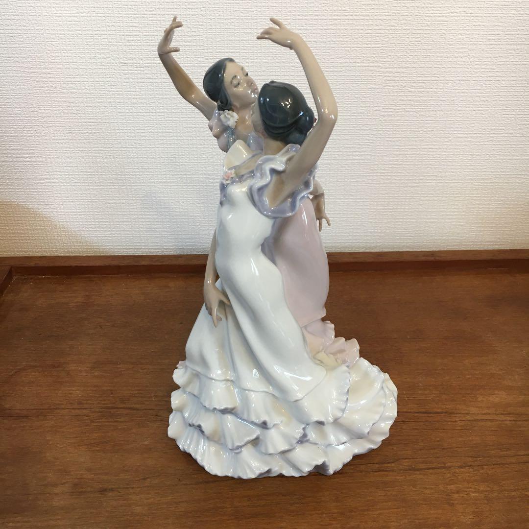 リアドロの人形　フラメンコ　更に値下しました