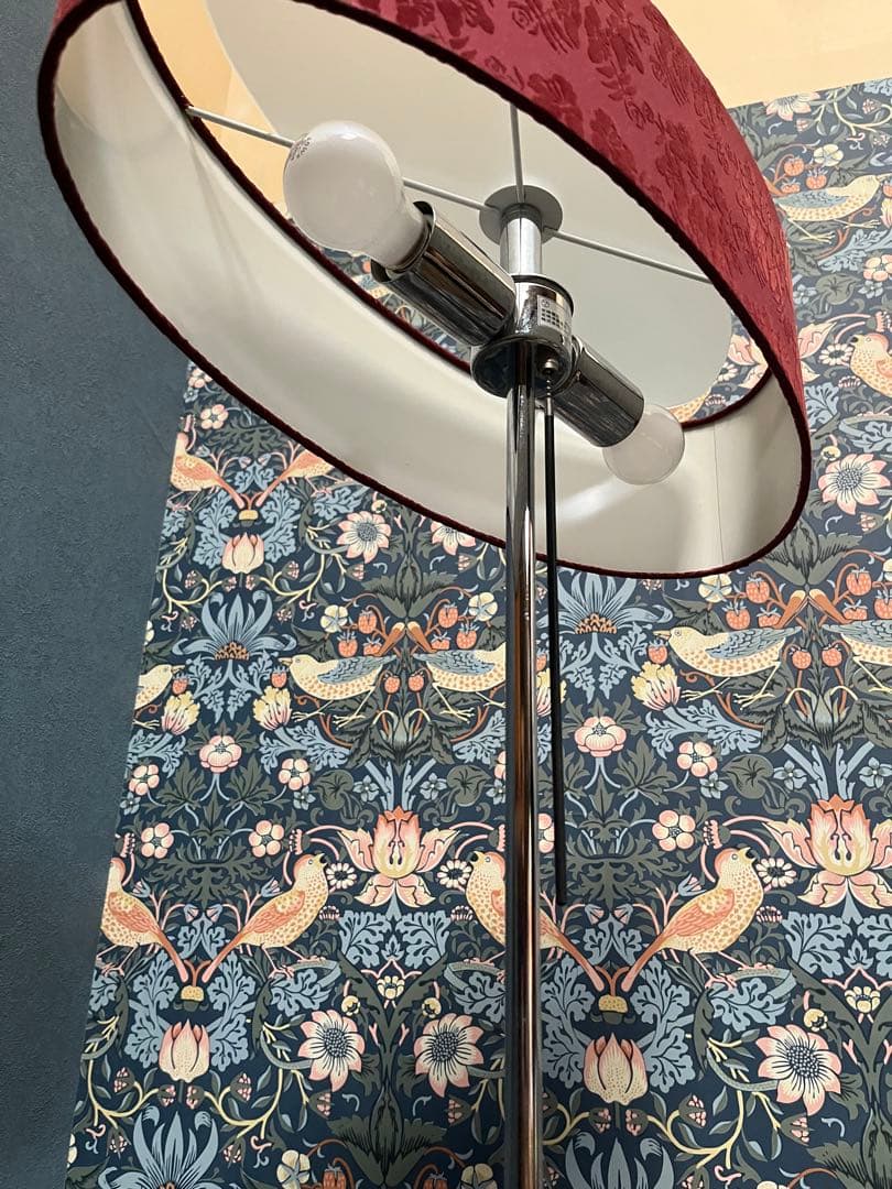 フロアスタンドライト インテリア