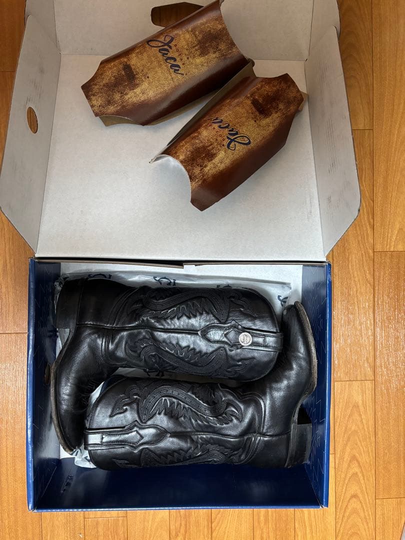 ウエスタンブーツ　botas jaca