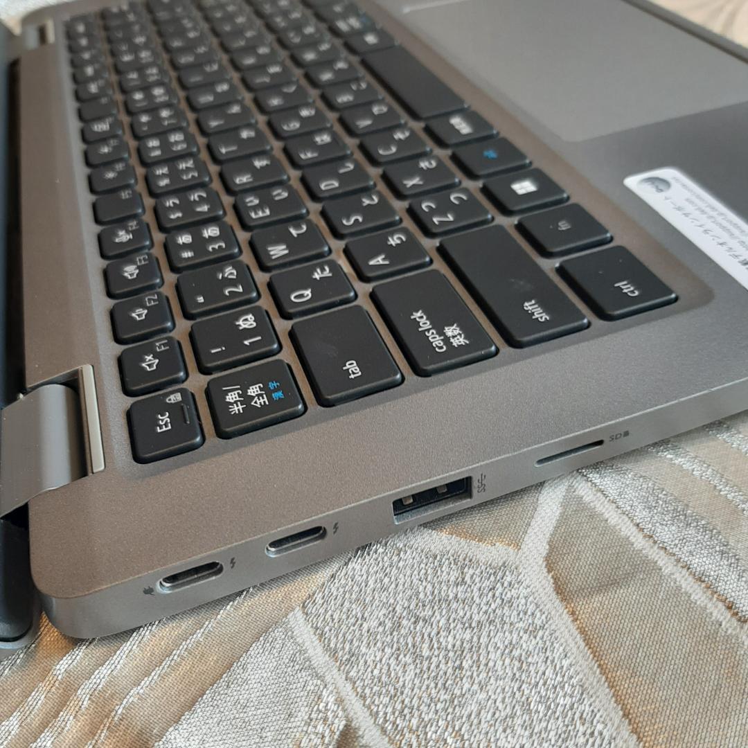 13インチ・5320 DELL 11世代 i5 256G 1920x1080