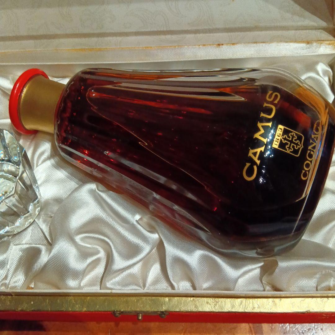 未開栓古酒 CAMUS カミュ バカラ 宝箱 700ml Alc.40%