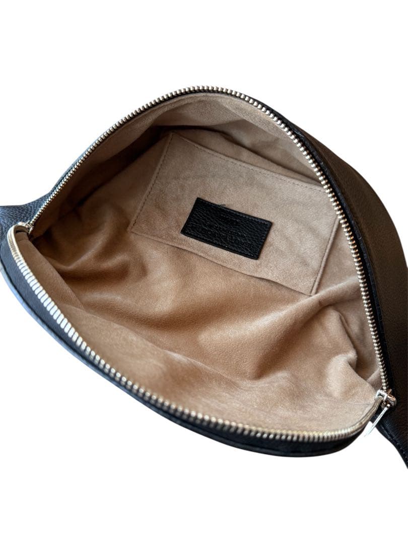 即購入可 ch!iii bag チーバッグ シュリンクレザー ボディバッグ 黒