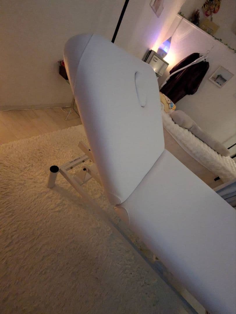 ★m★ホワイト エステマッサージベッド 高さ調整可能