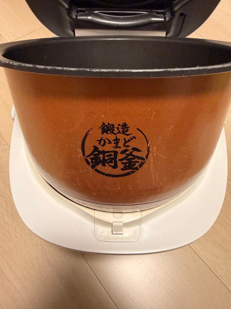 TOSHIBA IH炊飯器 RC-１８VRP ホワイト【中古】