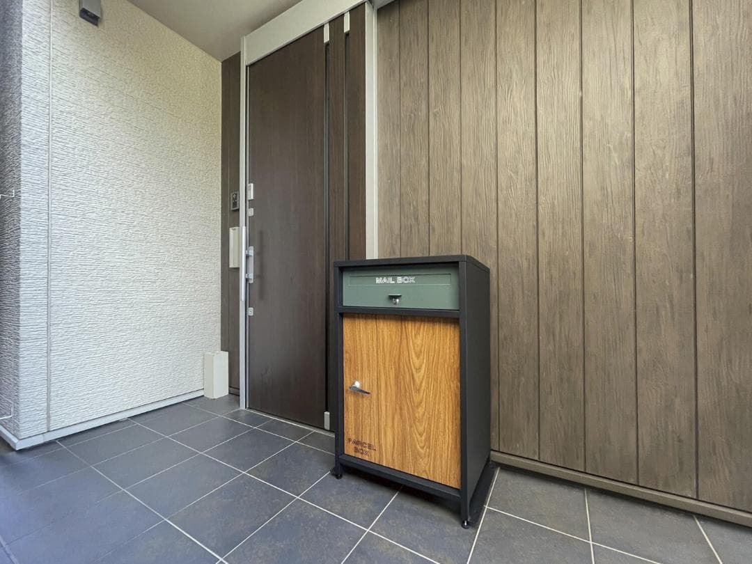 〇ポスト付き宅配ボックス　ブラック　W585×D400×H850(860)mm