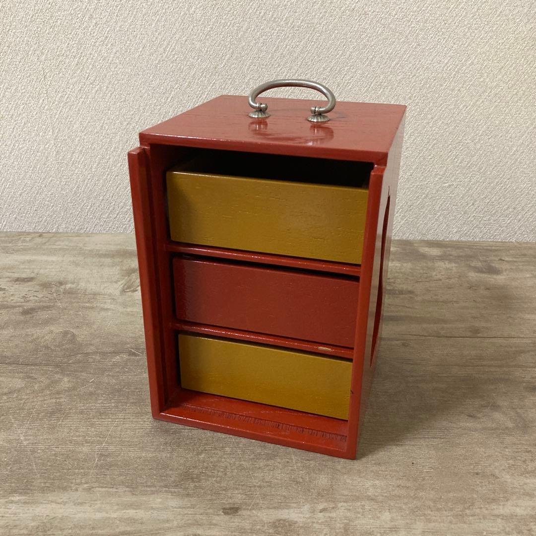 遊山箱（ゆさんばこ）　弁当箱　徳島県　重箱　立田川　桜枝　紅葉　流川