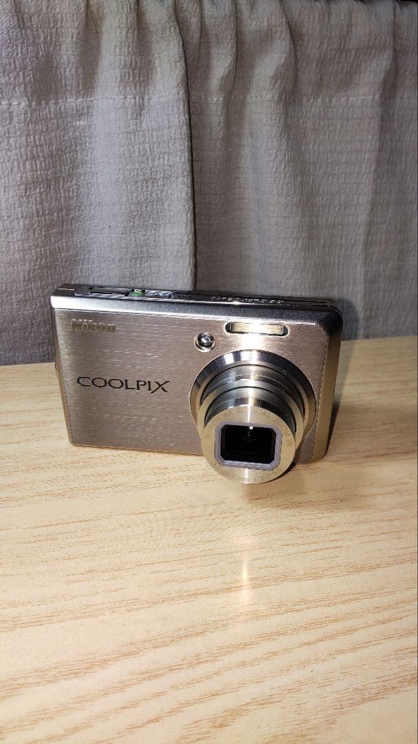 ♫ 超美品 Nikon COOLPIX S600 コンパクトデジタルカメラ