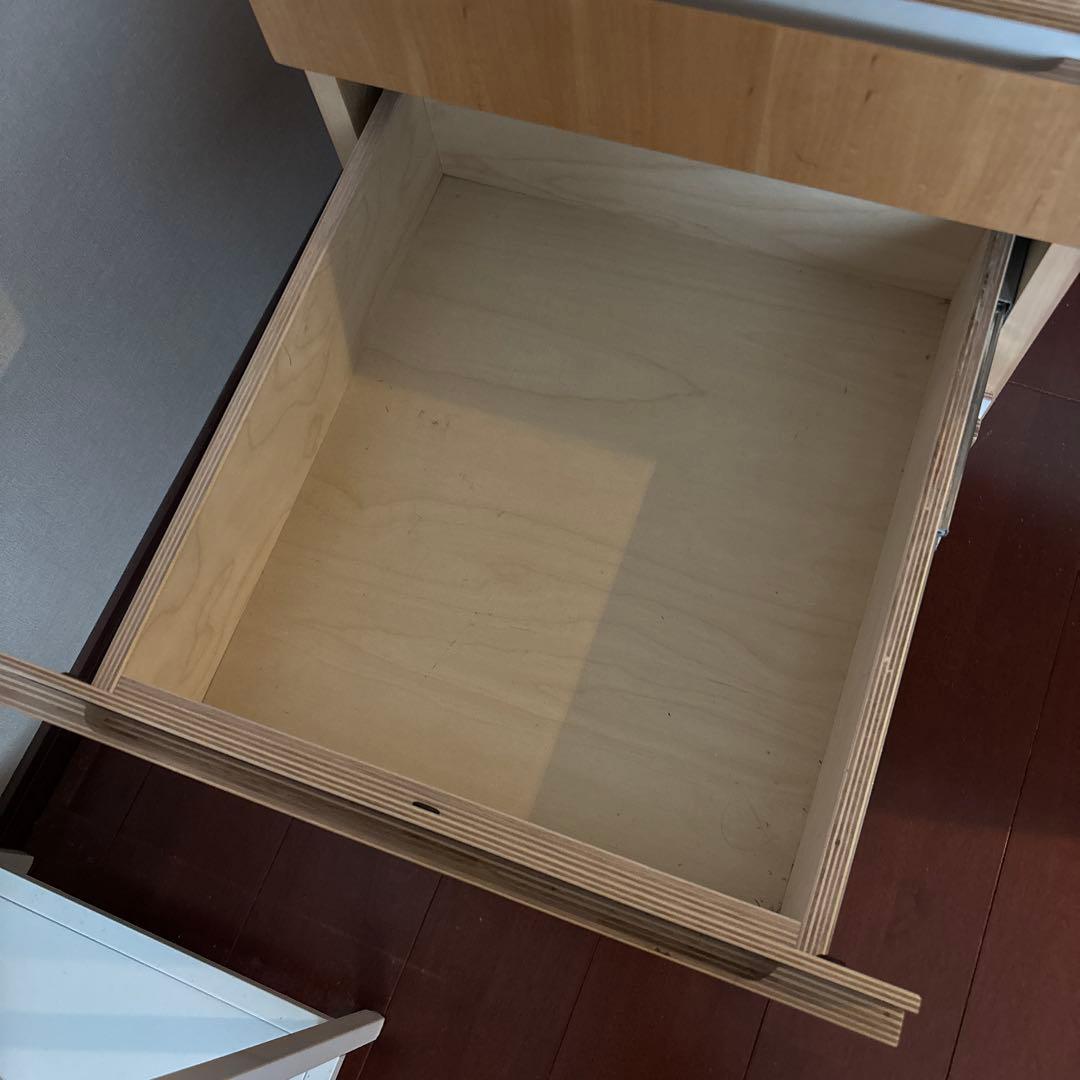 アクタス　机　vario