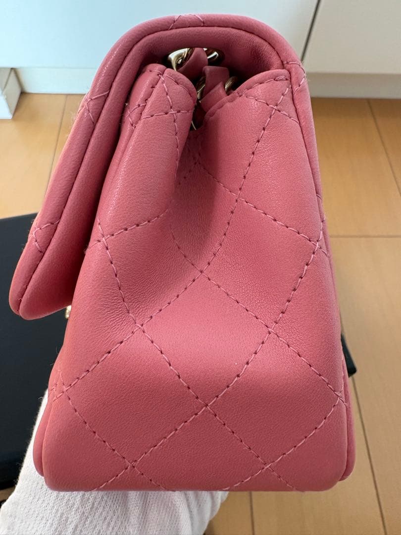 ジ*ー様 極美品 CHANEL ミニマトラッセ ベイビーピンク