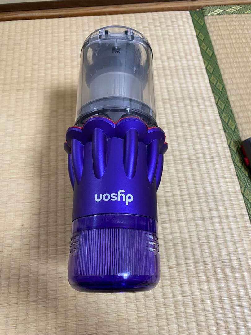 ダイソン dyson Digital Slim fluffy sv18