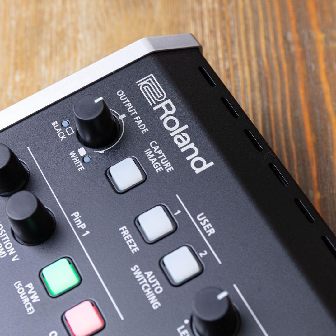 【美品】Roland V-8HD HDMI 8入力 ビデオスイッチャー 元箱付