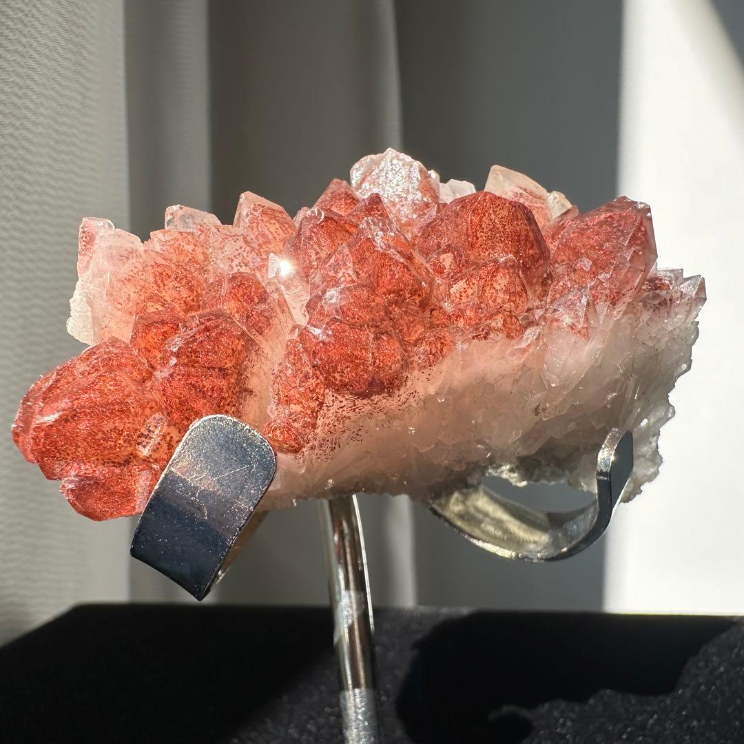 天然石赤水晶のクラスター　置物NO.090304