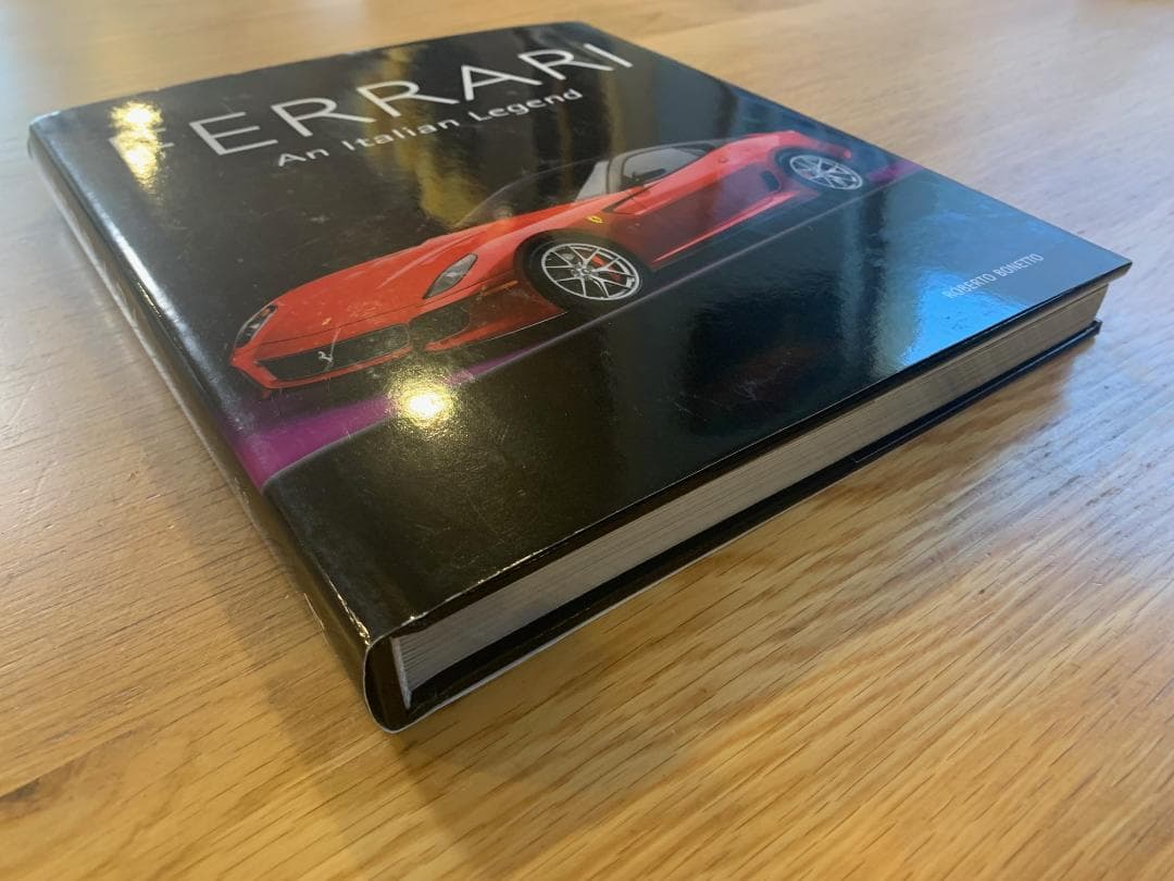 フェラーリ 洋書 An Italian Legend 本　全271ページ
