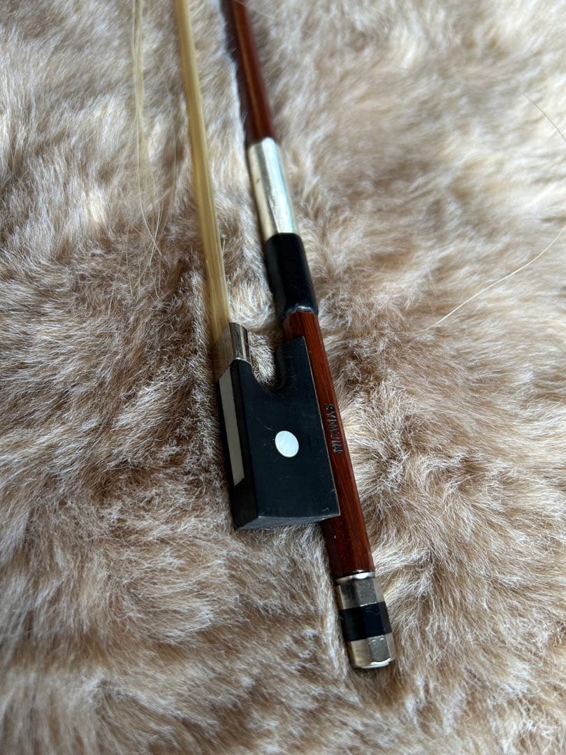 月末値下げ‼︎ 要メンテSynwin バイオリン 1/8 ケース、松ヤニ、肩当て