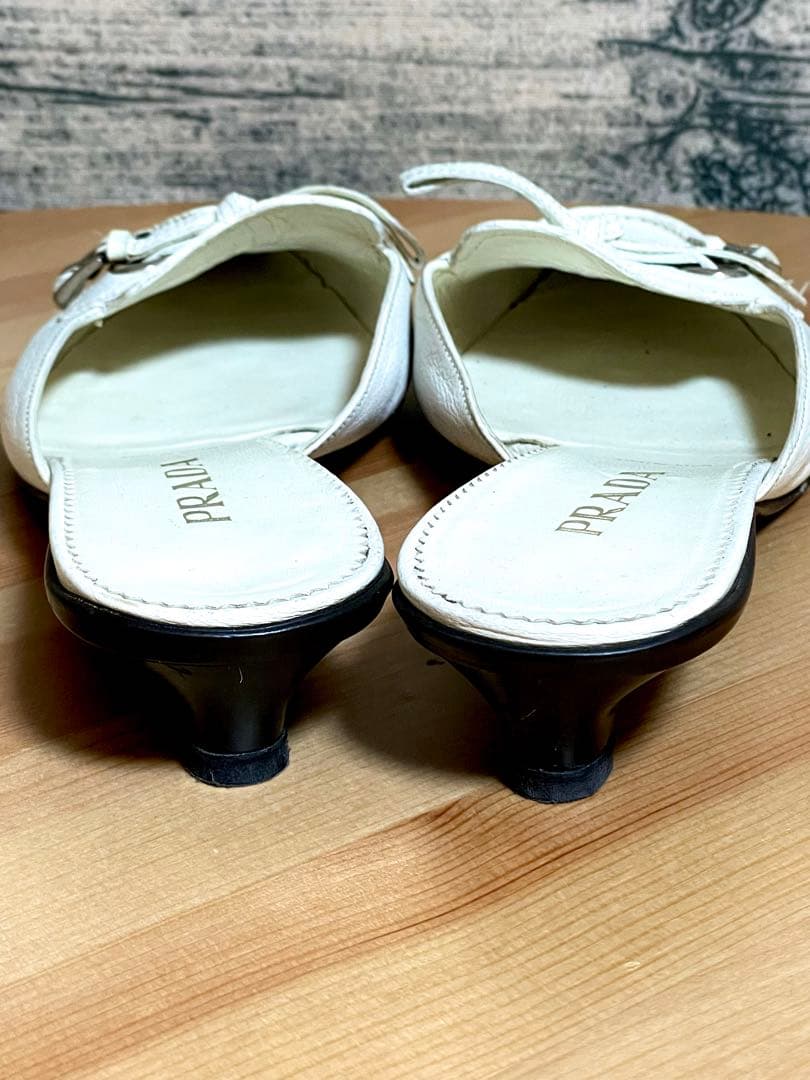 PRADA プラダ ミュール 白 ホワイト 35 22.5cm相当