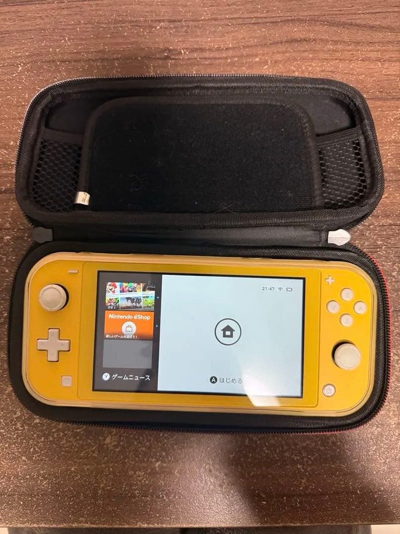 白*樺様 Nintendo Switch Lite イエロー ケース付き