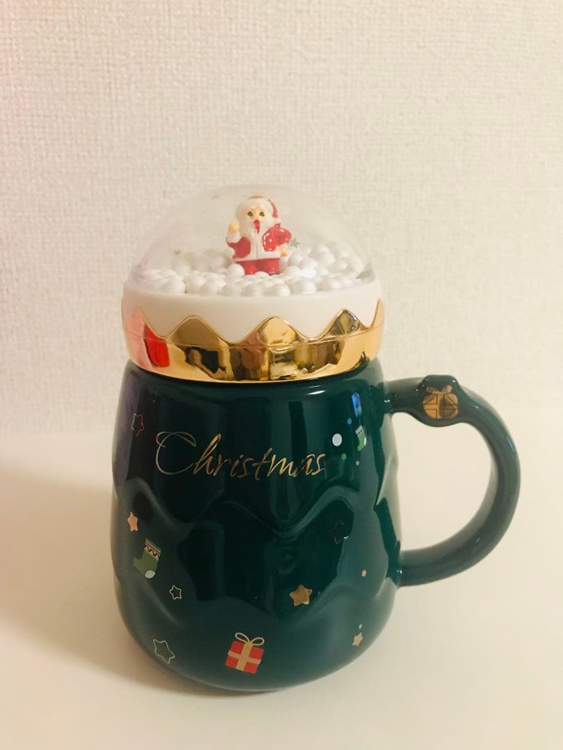 台湾SOGO限定　レア　クリスマス サンタマグカップ 赤・緑 2個セット