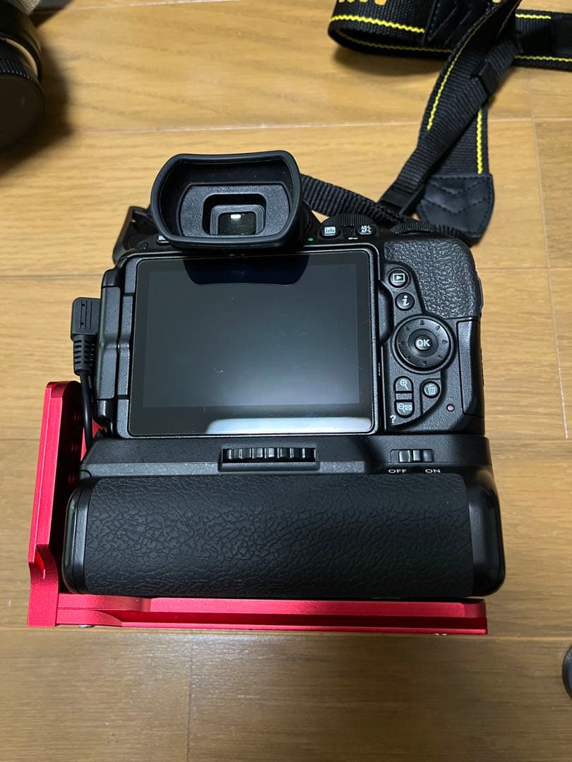 デジタル一眼レフカメラ　付属多数