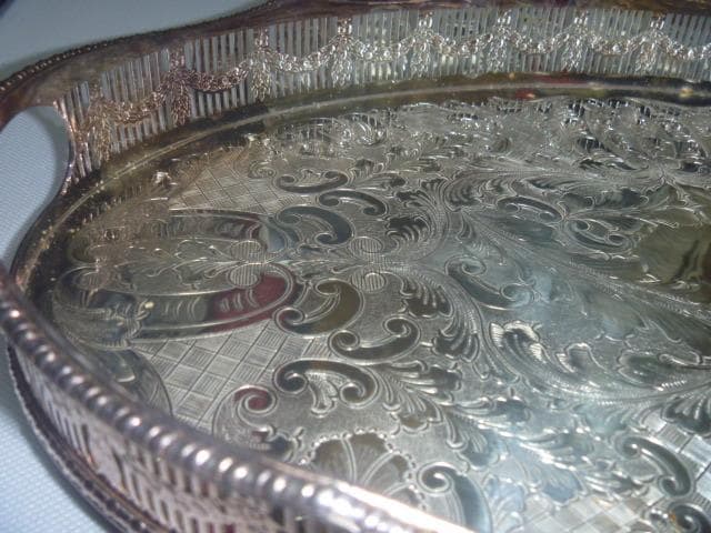 イギリス 英国 　アルファ　シルバートレイ ヴィンテージ 　 ギャラリートレイ