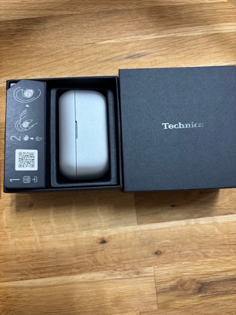 【美品】Technics AZ60M2 イヤホン シルバー