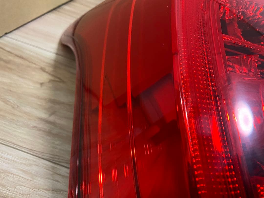 シャノル様　スイフト 左右テールランプ テールライト