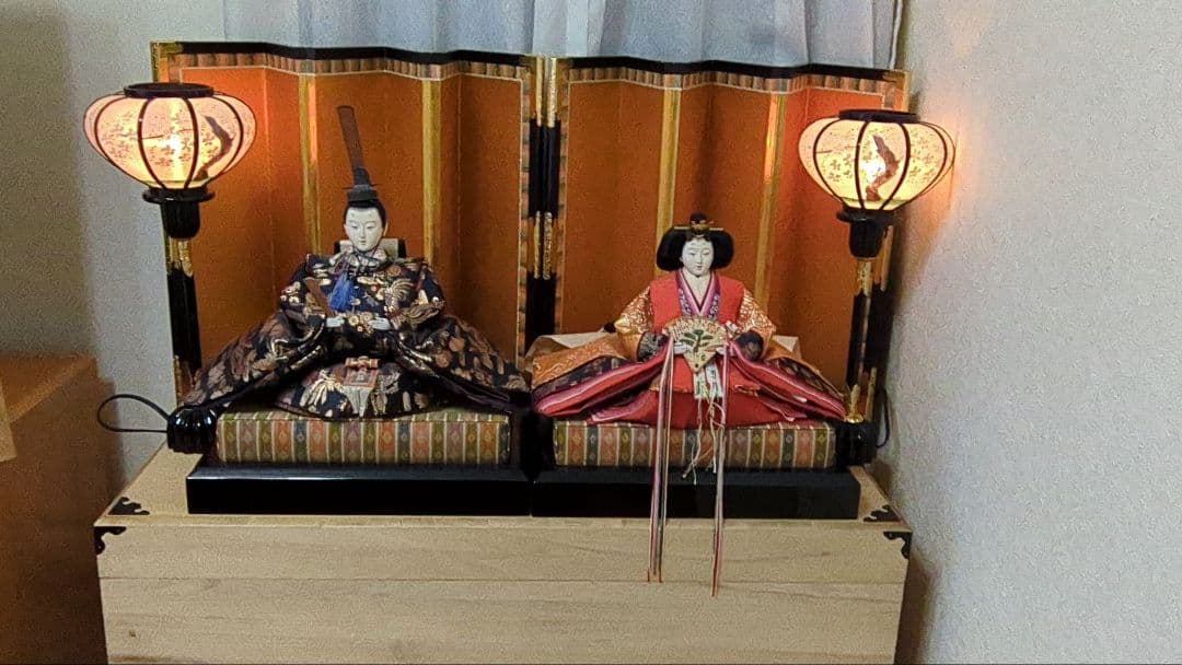 【更にお値下げ❗️】お雛様七段飾り　人形15体　桐箱入り　ビンテージ