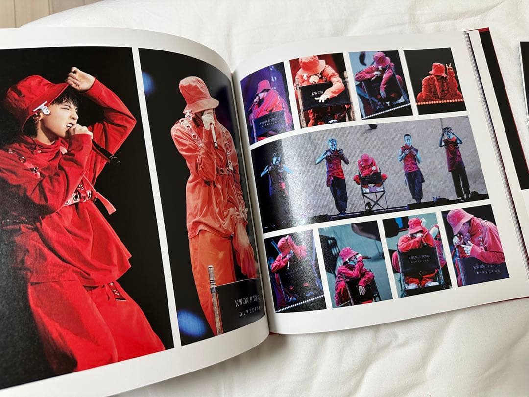 G-DRAGON 2017 WORLD TOUR 限定版　ファイル　ポスター特典