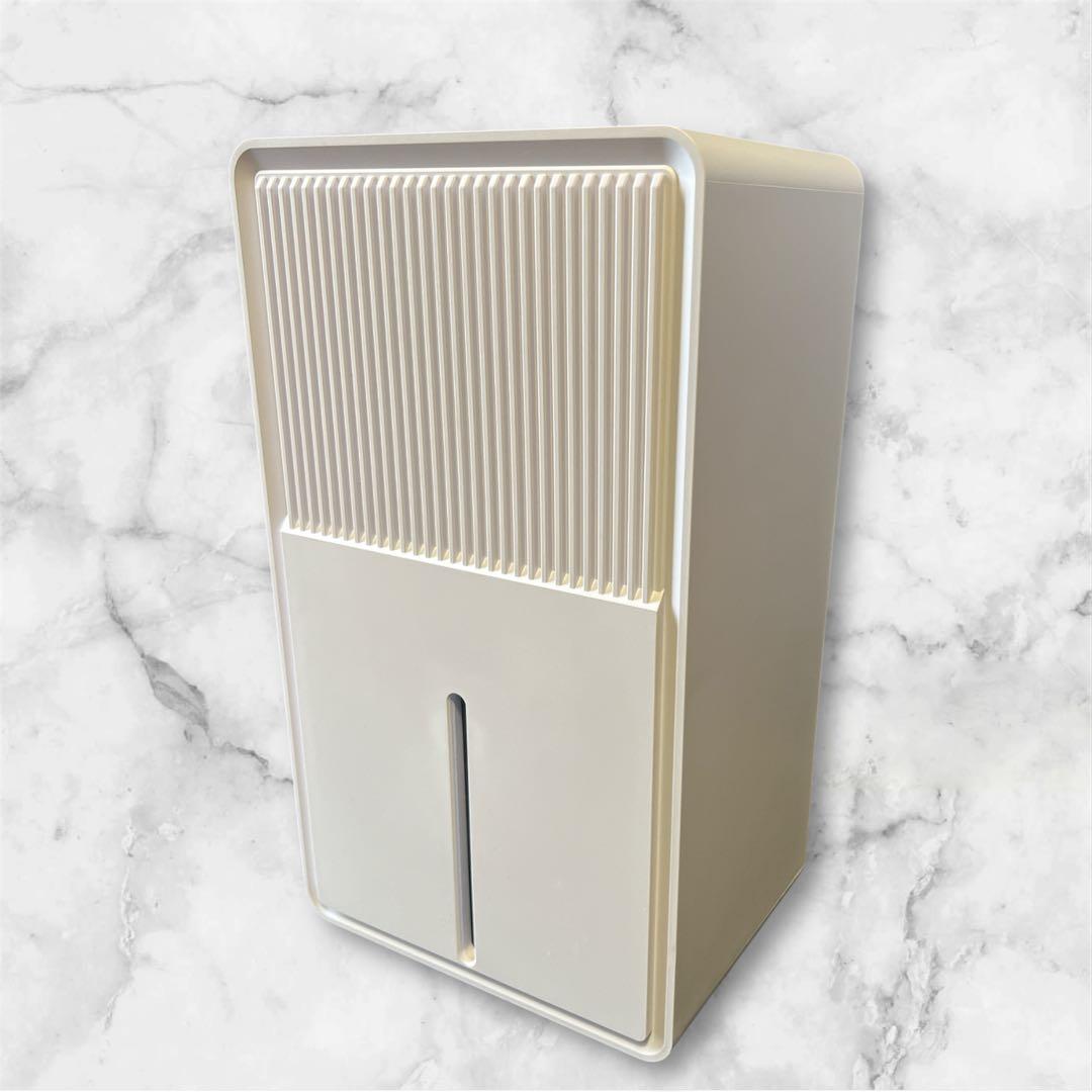 ⭐️ホワイト 除湿機 衣類乾燥 3L 大容量 マイナスイオン