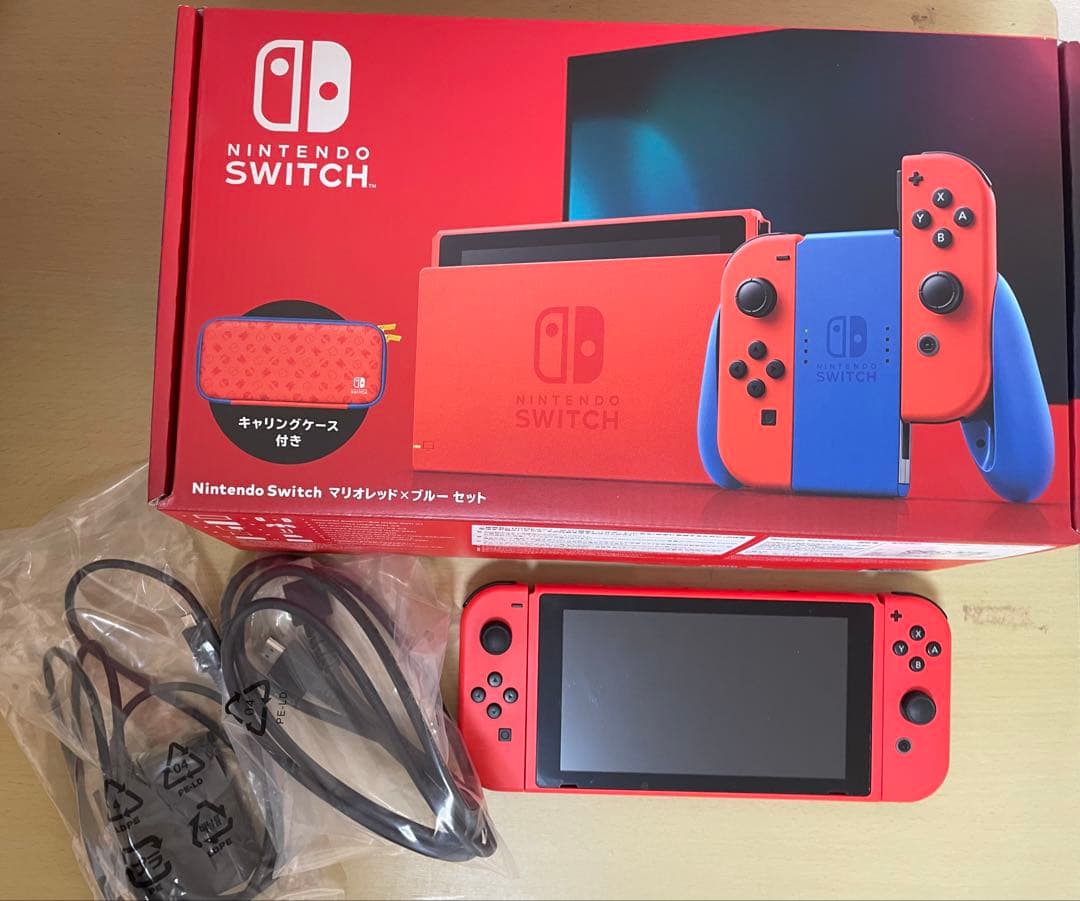【美品・おまけ付】Nintendo Switch マリオレッド　本体
