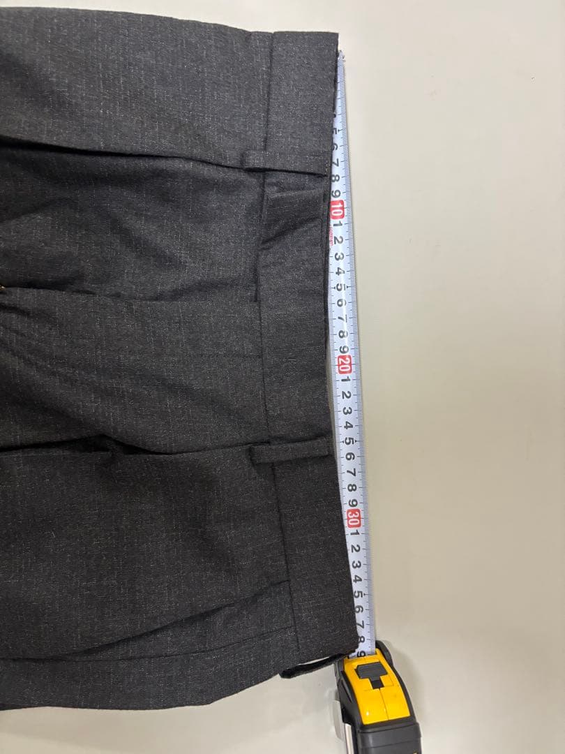 PAUL SMITH ダークグレー スーツ Mサイズ ベスト付き