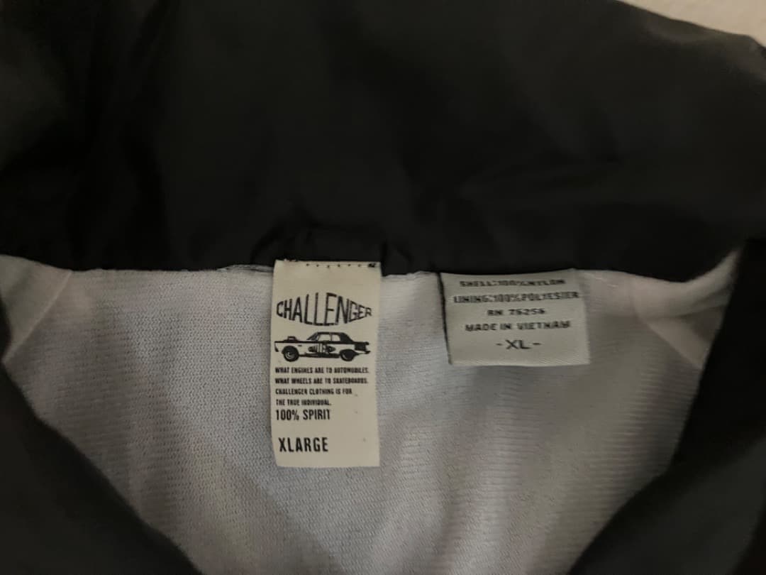 CHALLENGERとMASH UPコラボ　限定　コーチジャケット　XL