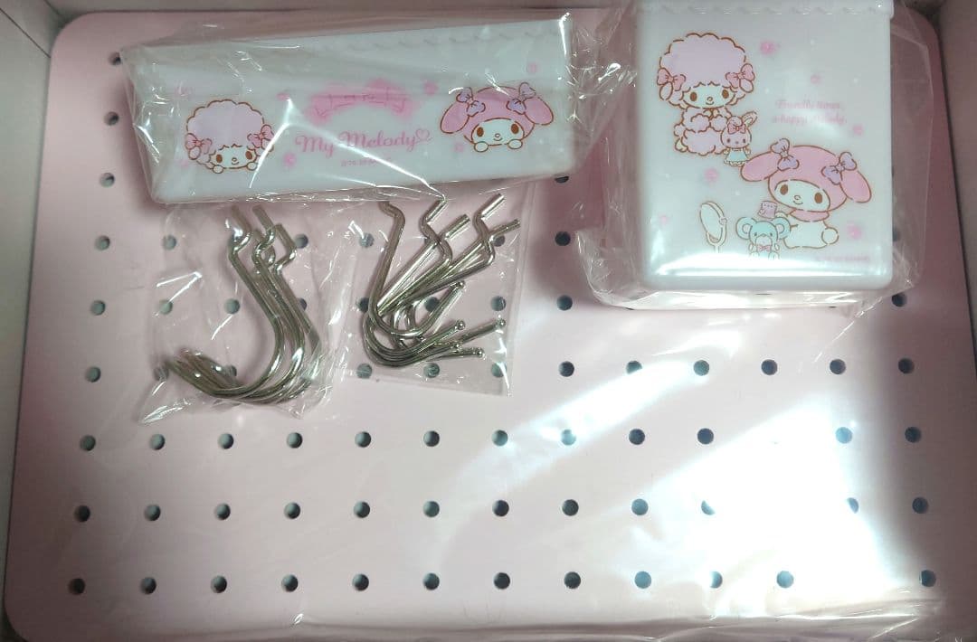入手困難☆My Melody 有孔ボード フック付き