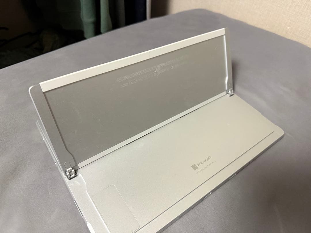 w*o様 surface pro 8 8pn-00010 i5/8g/256gb