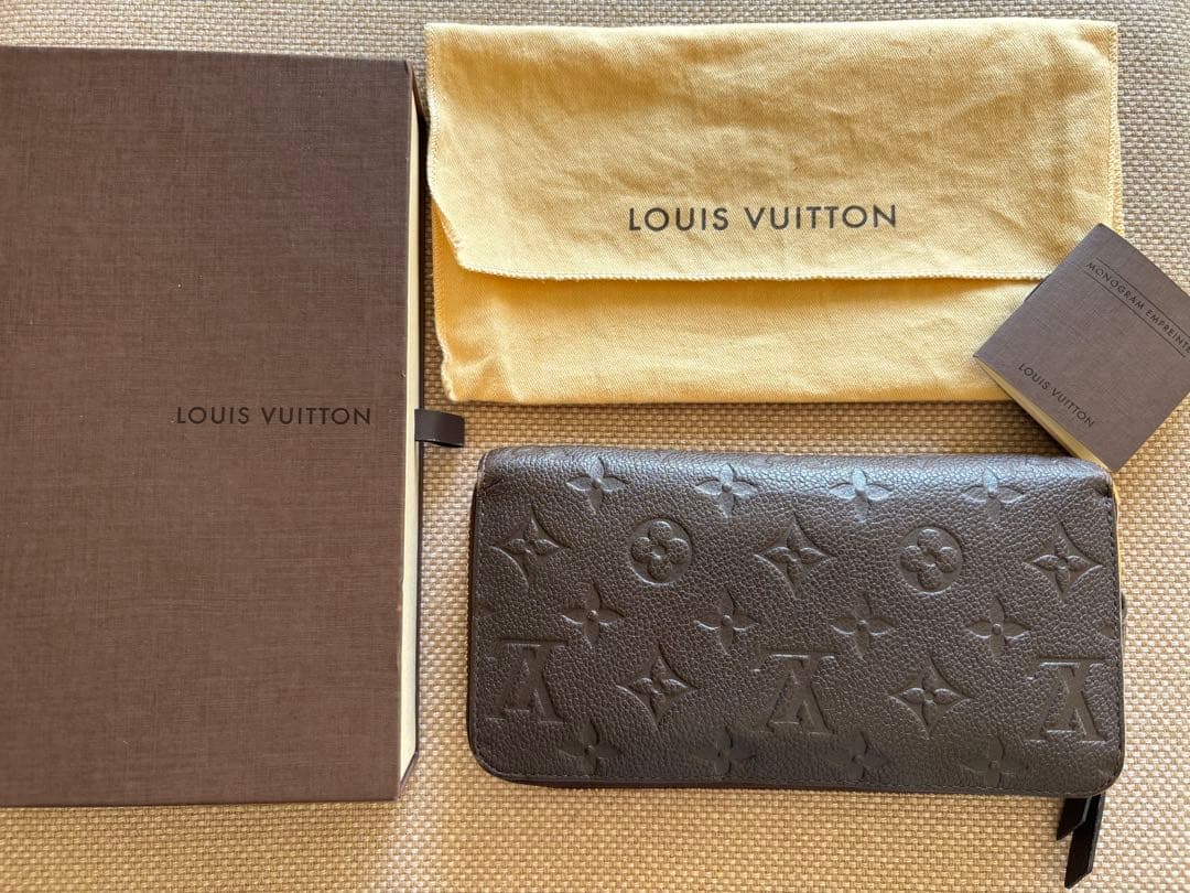 ルイヴィトン モノグラム アンプラント ジッピーウォレット　ブラウン