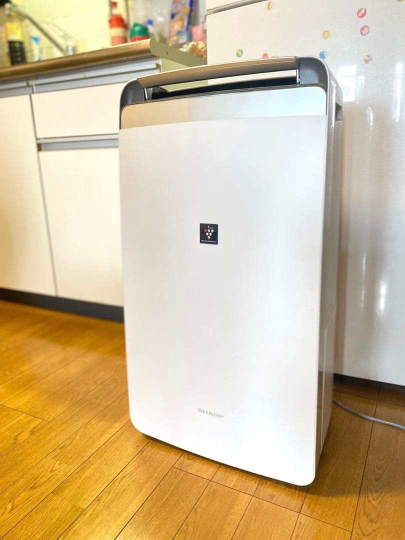 シャープ衣類乾燥除湿機 CV-P180-W プラズマクラスタ - 7000